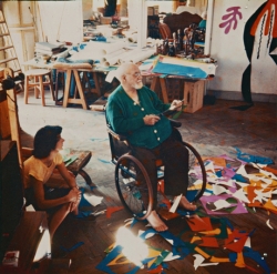 Matisse in his studio at the Ho?tel Re?gina, Nice, c1952.